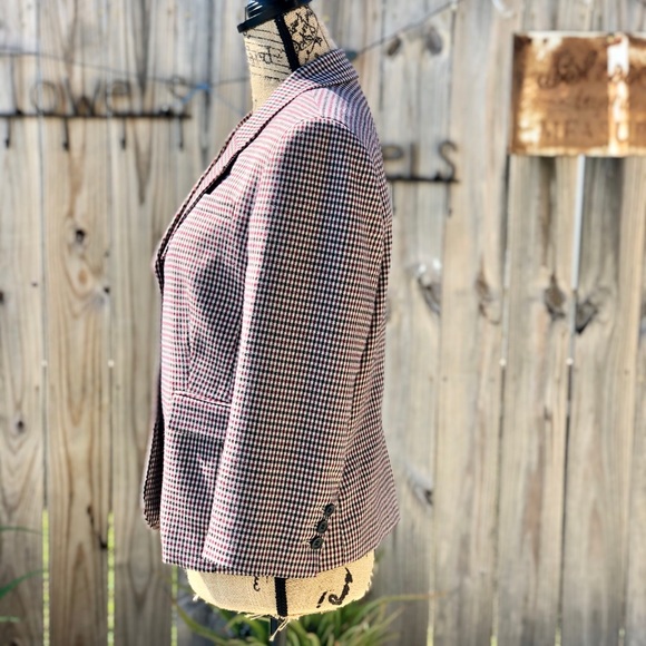 View houndstooth blazer burgundy & black size 10 - Picture 5 of 7